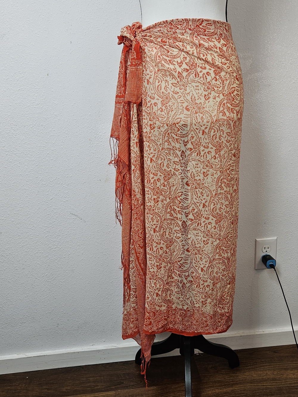 Lisa Curran Swim Silk Blend Lightweight Cream and Coral Floral Wrap Cover-up